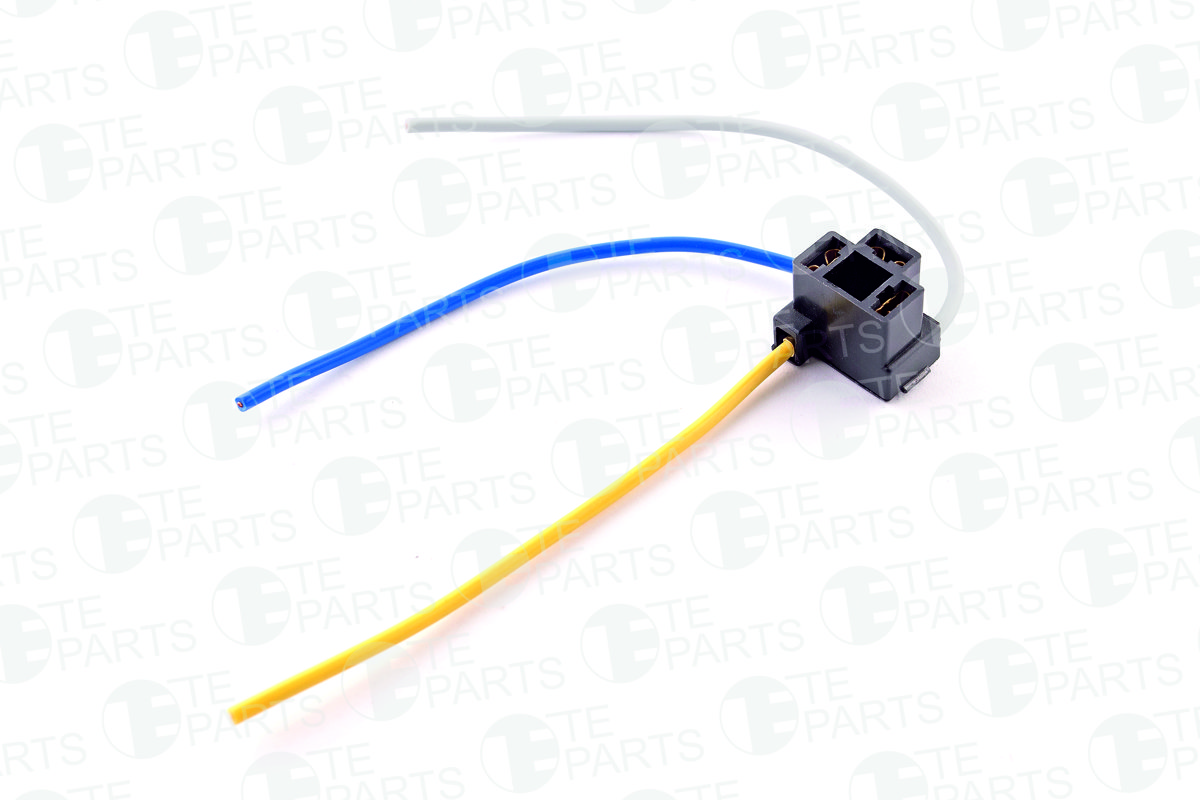 7809007 Plug for Lamp H4 for IVECO / MAN / MERCEDES BENZ / SCANIA / VOLVO / BMW / SAAB / VAG